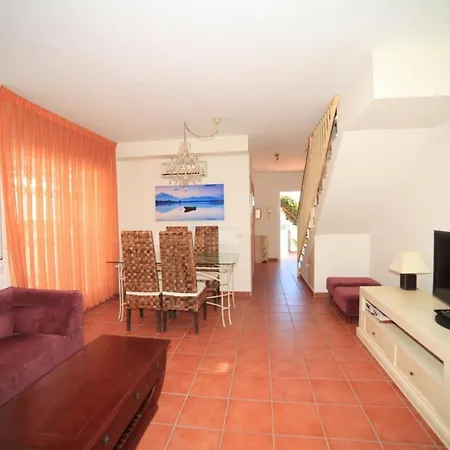 Holiday home Adosado Con Jardin Y Piscina Palm 45 -